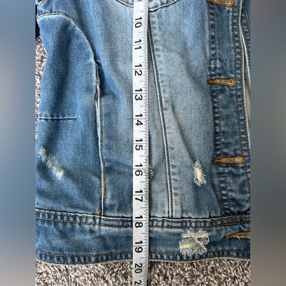 White Crow distressed women’s patriotic denim jean jacket size small - Picture 9 of 12